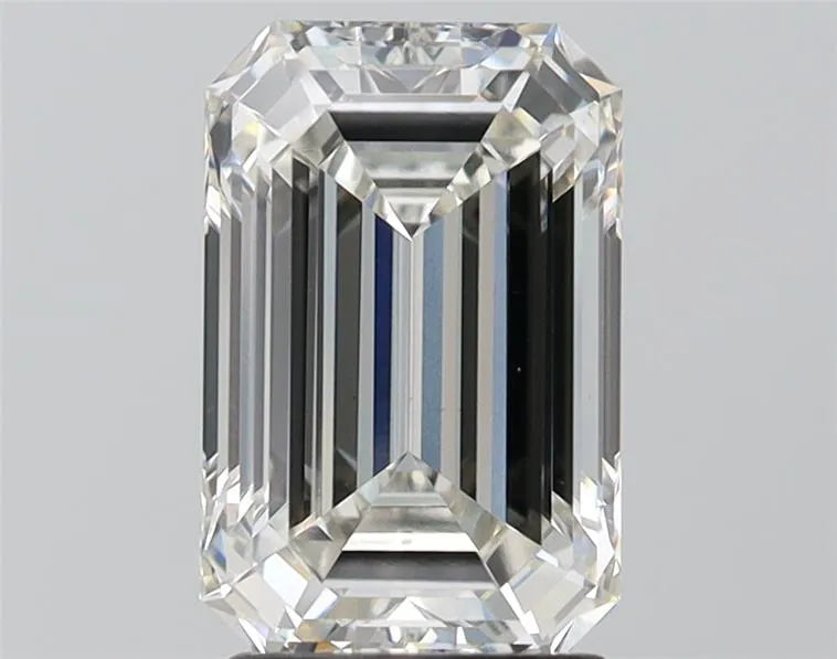 2.64ct Emerald Lab Grown Diamond (Colour H, Clarity VS1, IGI Certified)