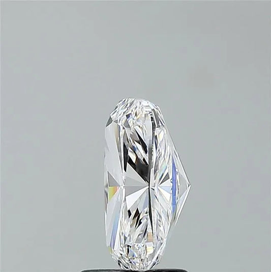 2.31ct Cushion modified Lab Grown Diamond (Colour D, Clarity VVS2, IGI Certified)